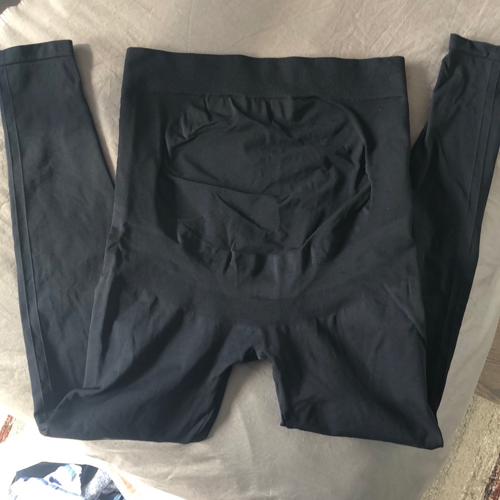 Blanqi black maternity leggings in large